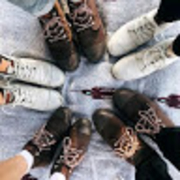 Meet your Posher, Kyanne - Picture 1 of 1